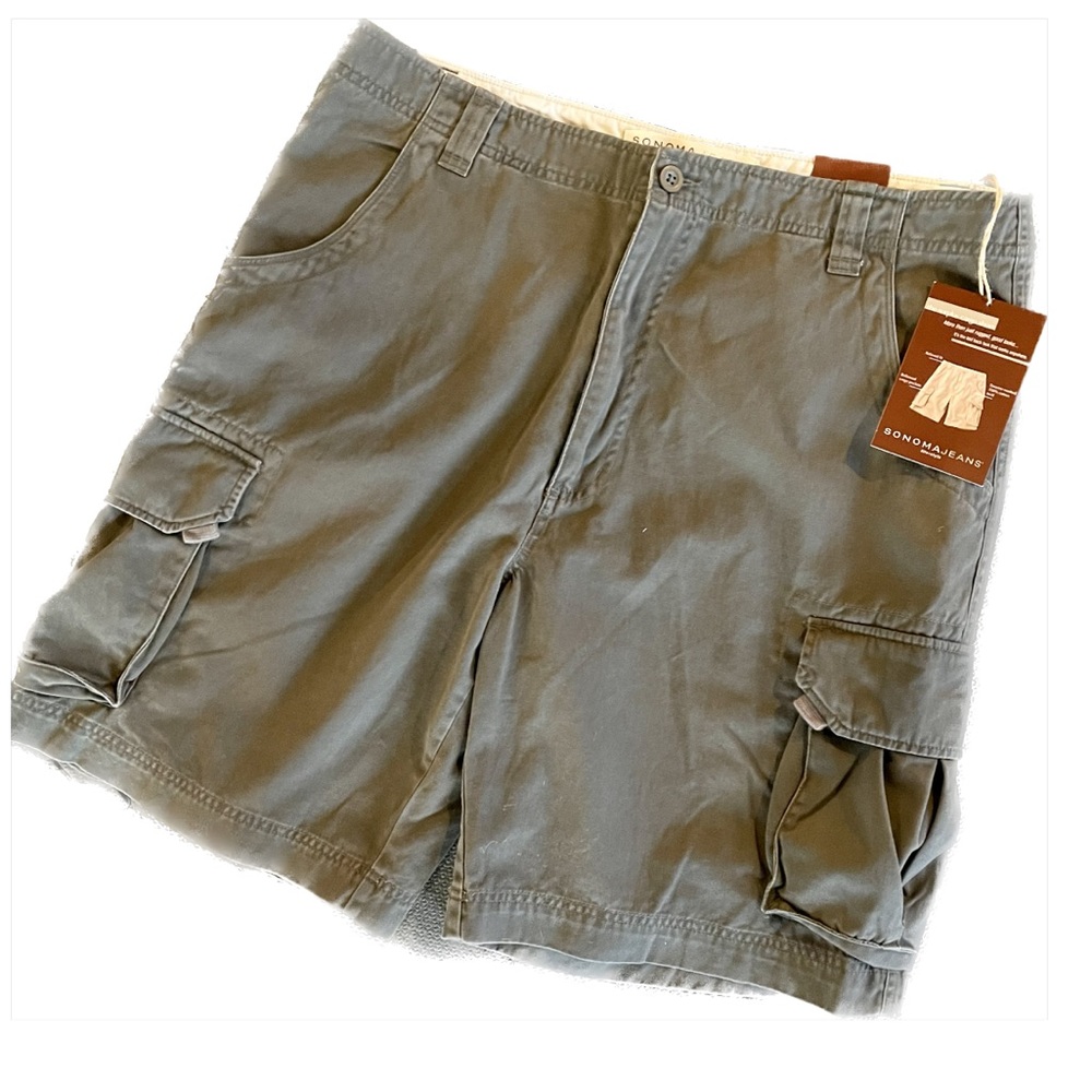 Men’s cargo short Sonoma Jeans Life+Style green khaki size 38 10” inseam NWT
